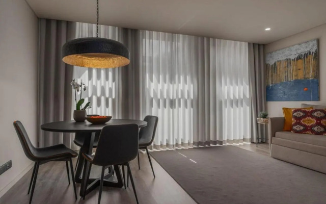 Urban Luxury Apartment, Downtown Porto near Metro