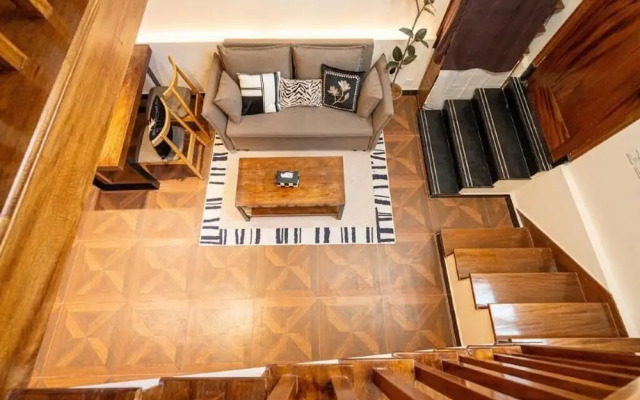 Shanghai Hills& Well-time MCM Family B&B