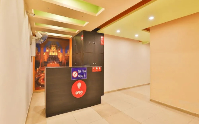 OYO 12182 Hotel Shekhawat Palace