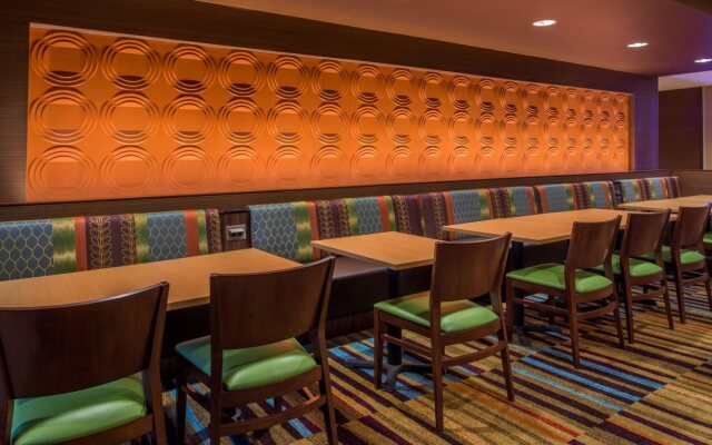 Fairfield Inn & Suites St Louis Westport