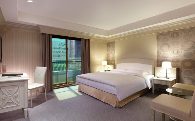 Rf Pretty Hotel