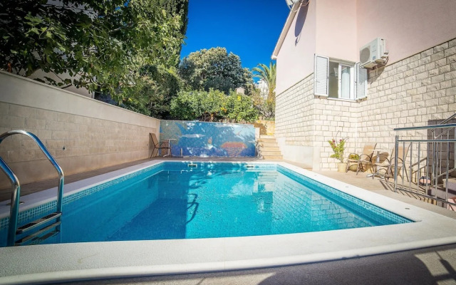 Apartments The Palms