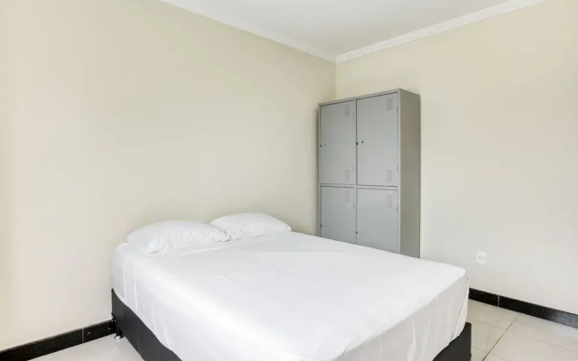 OYO Flutuante Hotel