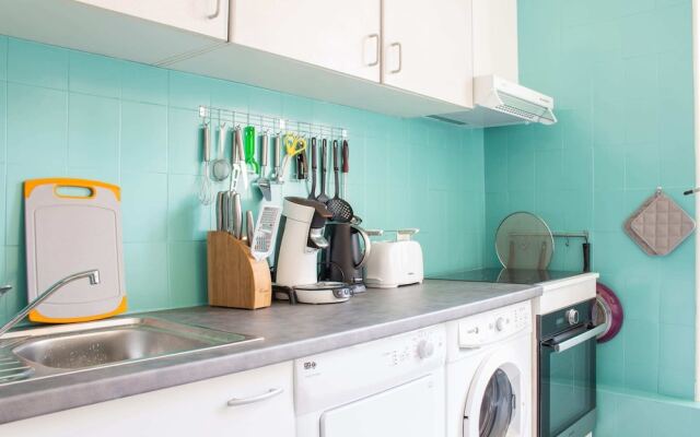 Spacious 3-bdr Apartment Near La Grande Plage