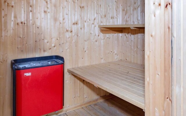 19 Person Holiday Home in Logstor-by Traum