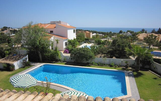 Fantastic Villa in Albufeira With Private Swimming Pool