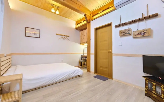 Nadul Hanok