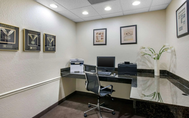 Sleep Inn & Suites Port Charlotte - Punta Gorda