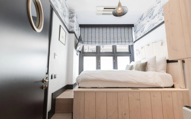 The Hendrick's Hotel