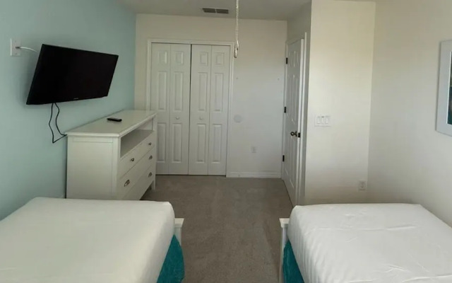 Spacious Family Townhouse Kissimmee - Sleeps 8