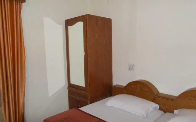 Premier rooms with Rooftop Terrace Restaurant