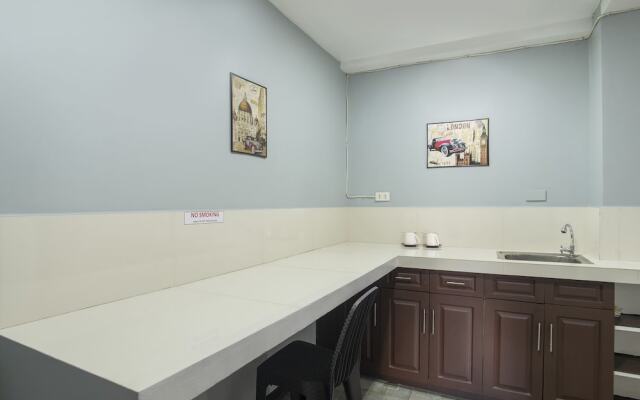 OYO 549 Sajj Bldg