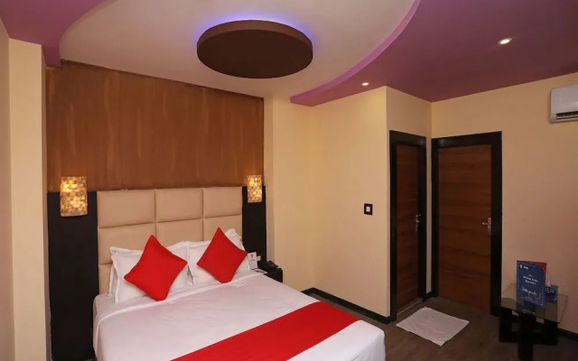The Dolphin Palace By OYO Rooms