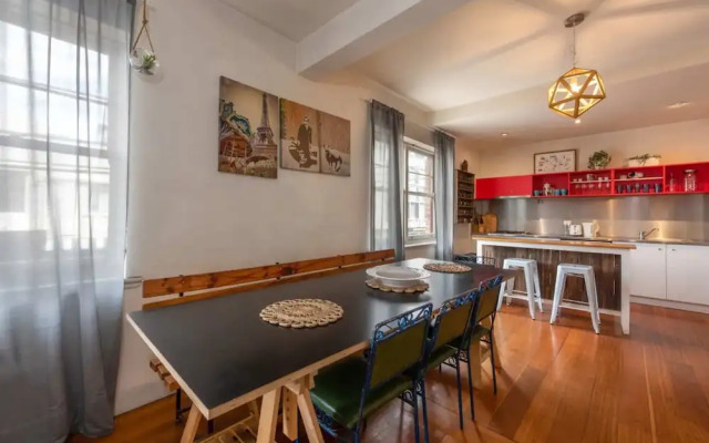 Bright & Sunny 2-bed Unit in the Heart of St Kilda