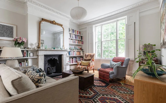 Rochester Road II by Onefinestay