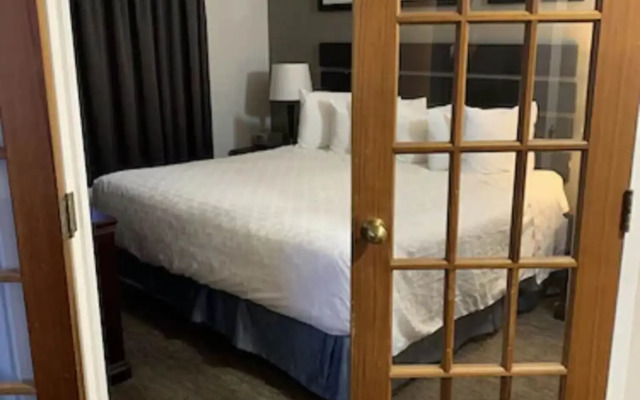 Travelodge by Wyndham Sudbury