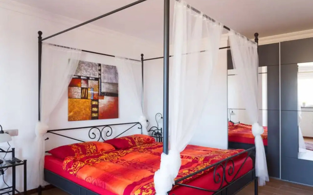Lovely Apartment in Arona