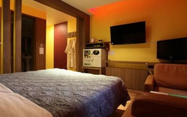 Sharp Hostel Dangjin