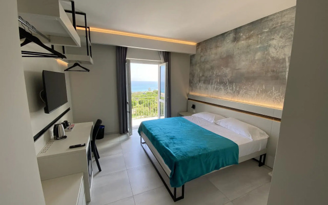 Aether Suites Tropea