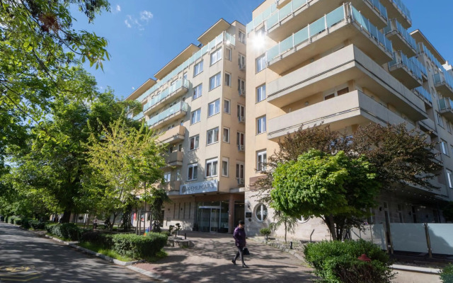Premium Apartment House