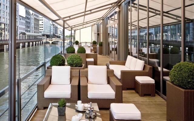 Sofitel Am Alten Wall Hamburg Hotel