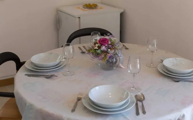 Apartment Kod Jadranke - Two Bedroom Apartment With Balcony and Sea View