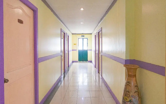 Oyo 790 Mango Inn