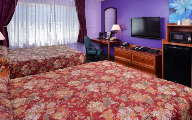 Maverick Motel