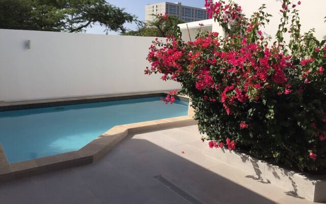 Palm Beach C, Charmingquiet Apt,wifi,beach Close,