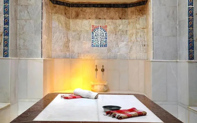 Ladonia Hotels Adakule	