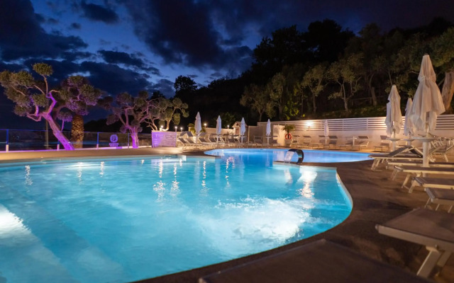 Freedom Holiday Residence