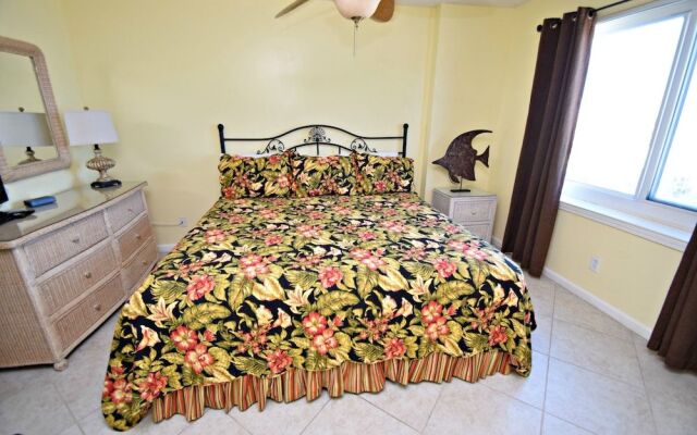 Tradewinds 801 by RedAwning