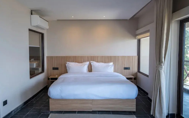 Nana Mountain Resort Mt. Annapurna View