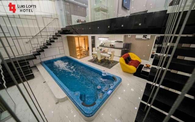 Luks Lofts Hotel & Residences