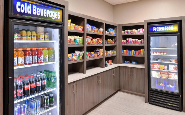 Holiday Inn Express & Suites Houston E - Pasadena by IHG
