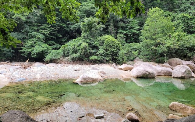 Mt Seorak the East Sea and Hot spring