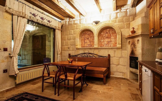 Avanos Evi