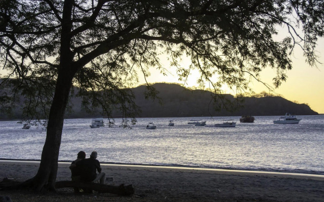 CC Beach Front Papagayo All Inclusive