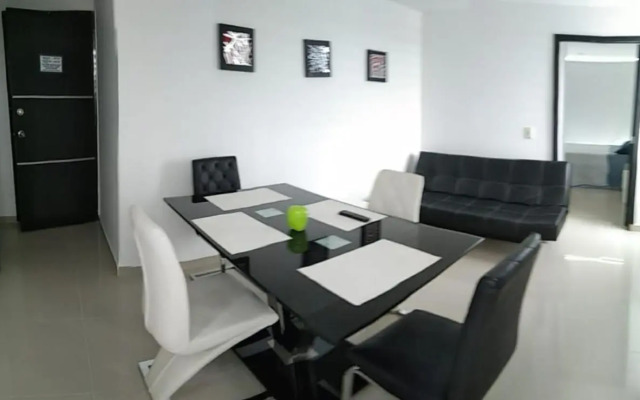 Aparta Estudios Edificio Valeria