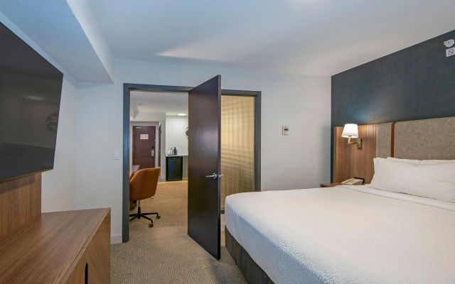 Holiday Inn Hotel & Suites Kamloops by IHG