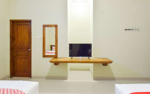 OYO 594 Joglo Manggisan Syariah