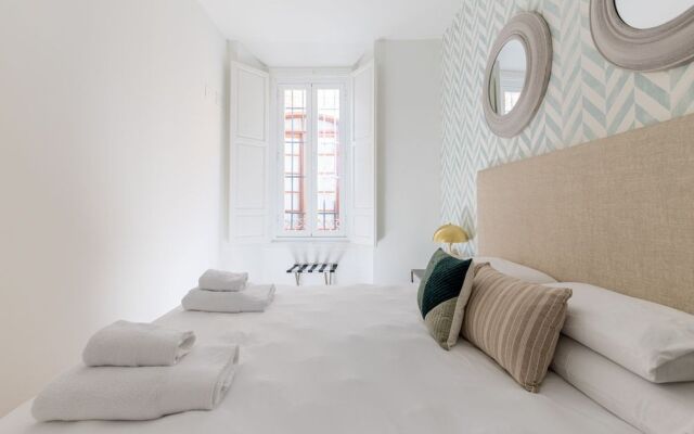 Thyssen Boutique Apartments Caleta Homes
