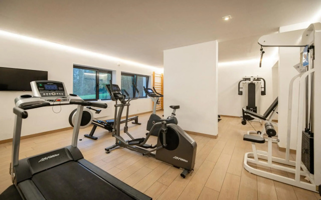 Hotel & Aparthotel Casteau Resort Mons