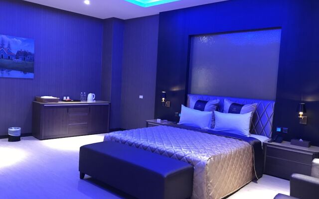 Yinxiang Xihu Motel