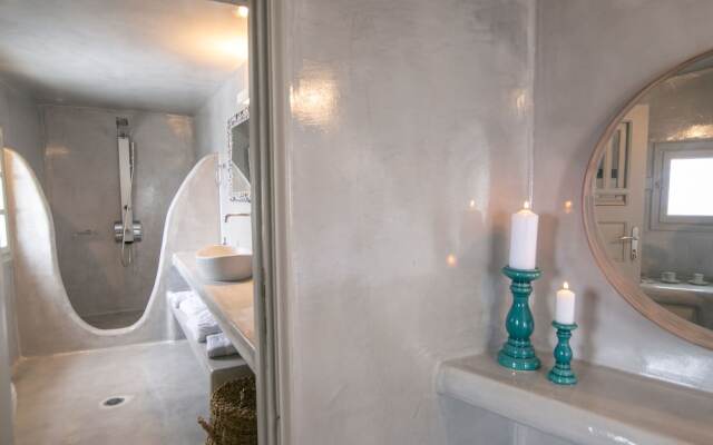 Kaleidoscope Luxury Cave Houses