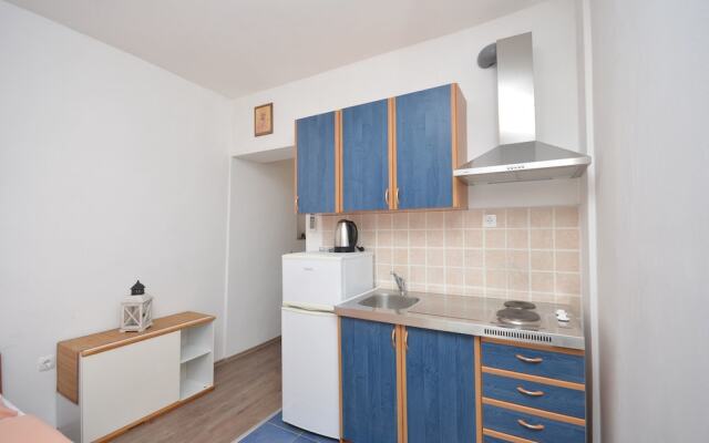 Apartments Katka Near Blue Beach