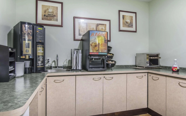 Econo Lodge