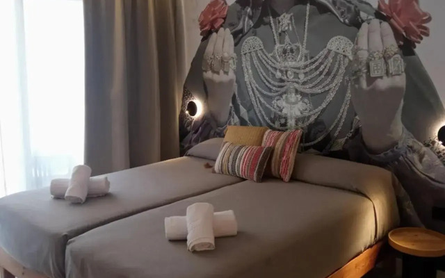 Orvay Apartments