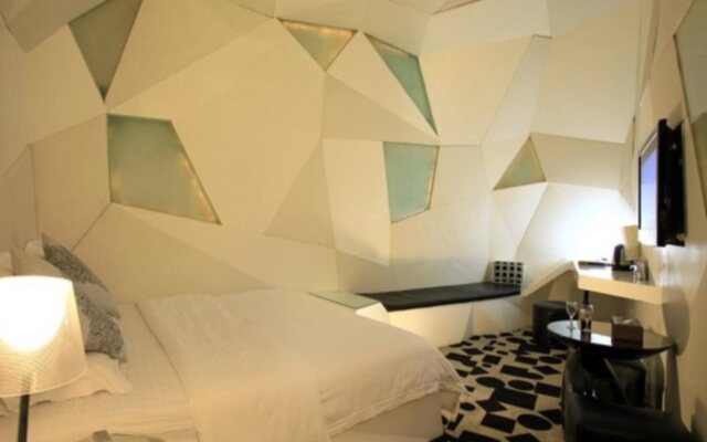 Vision Fashion Hotel