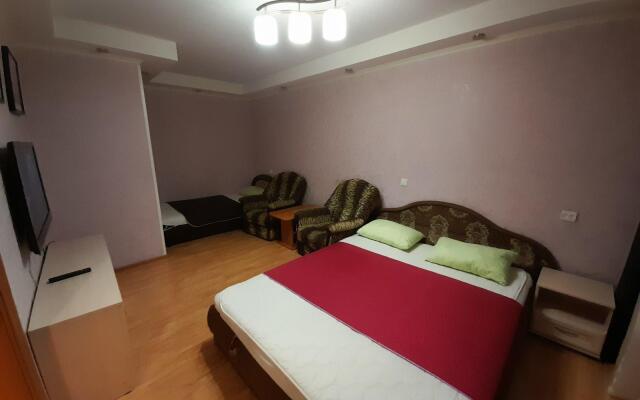 Апартаменты на проезде Северный 7